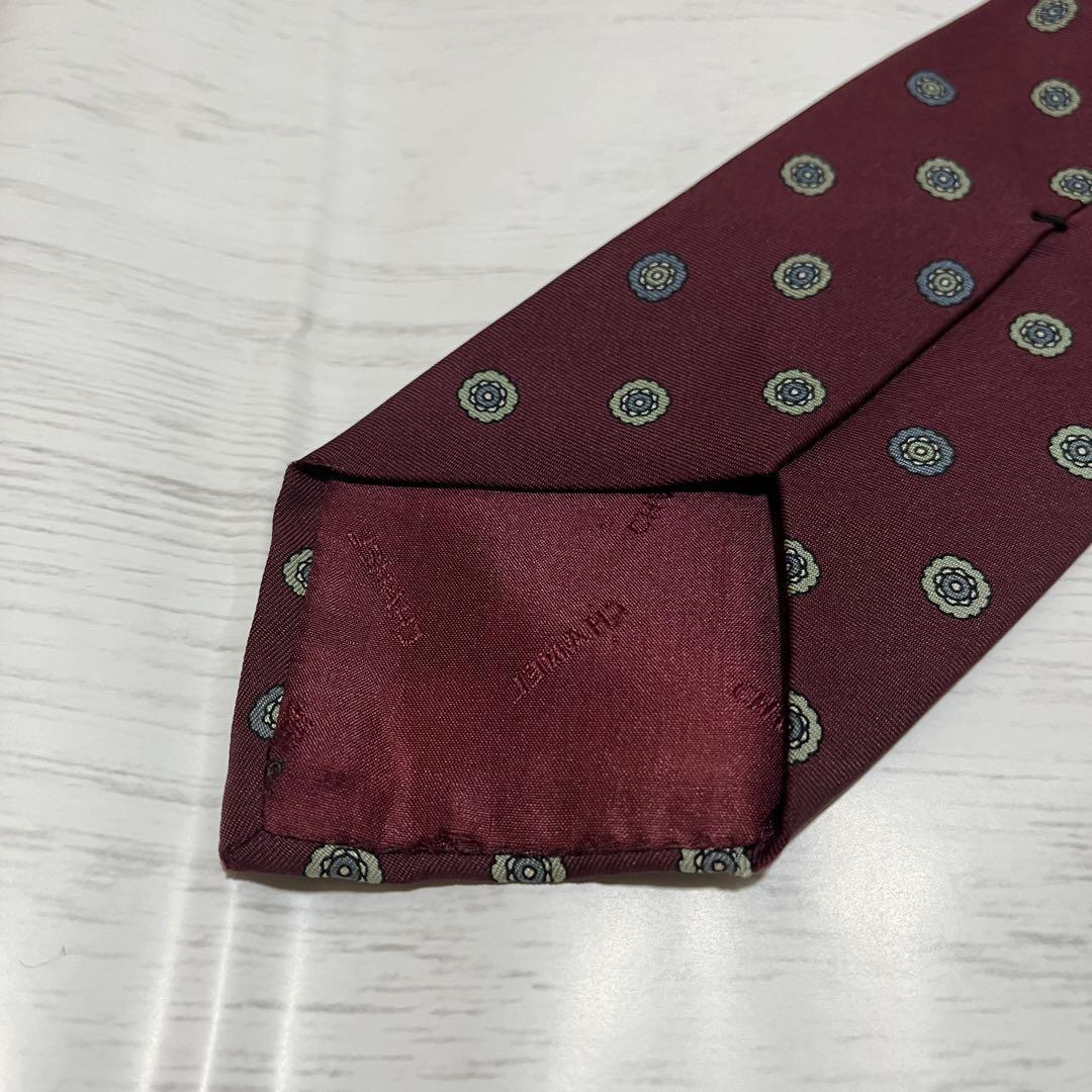 送料無料 美品 シャネル CHANEL ネクタイ シルク100% 小紋柄 送料無料 美品 シャネル CHANEL ネクタイ シルク100% 小紋柄