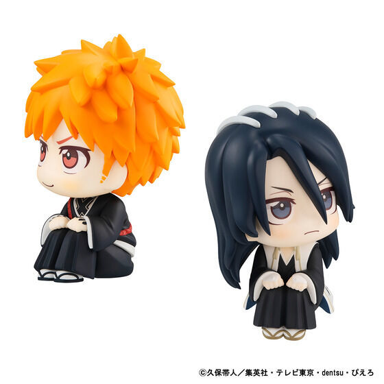  prompt decision [ free shipping ] new goods ....BLEACH black cape one .&. tree white . set [ limitation zabuton attaching ] figure mega house bleach 