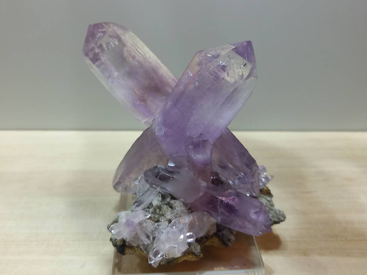 鉱物標本　　メキシコ　ベラクルス　アメジスト　クラスター　紫水晶　一級品_画像1