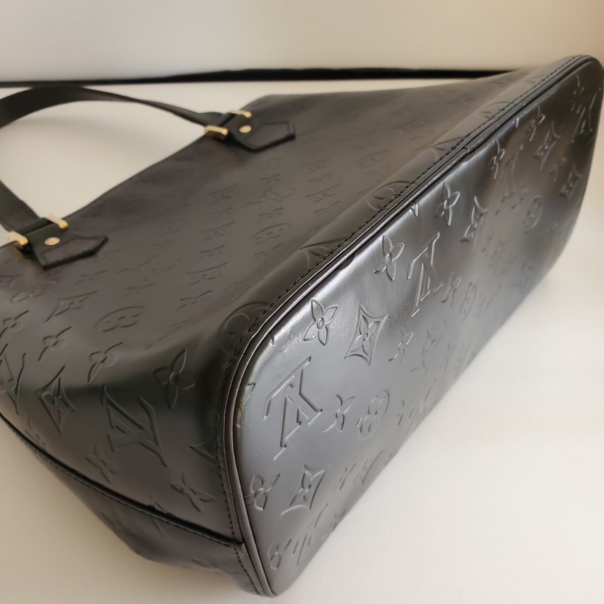 B46 美品 Louis Vuitton ルイヴィトン ヴェルニ トートバッグ ヒューストン ブラック 1円スタート_画像4