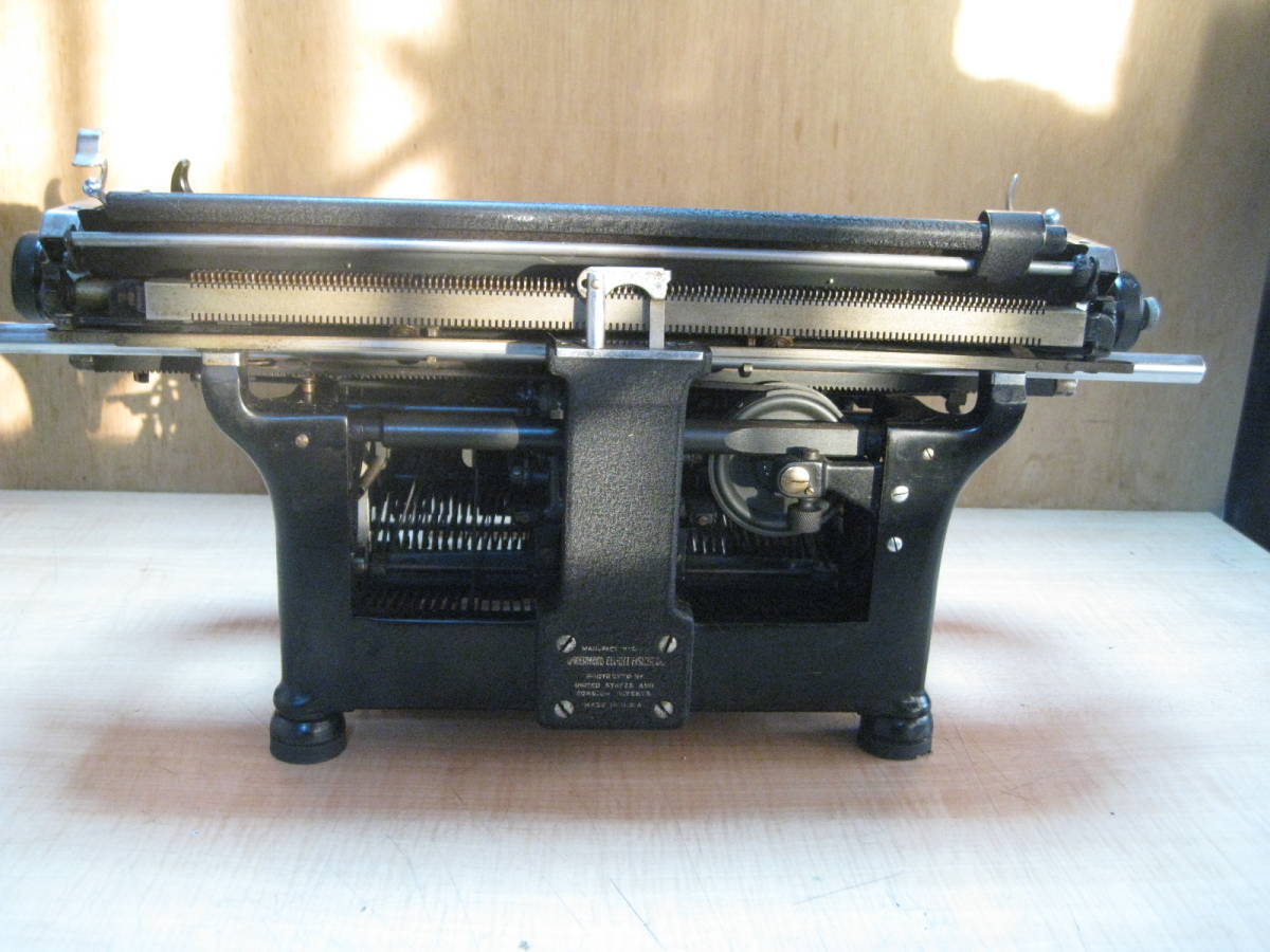 動作可美品 Underwood アンダーウッド製のタイプライター 印字可の画像5