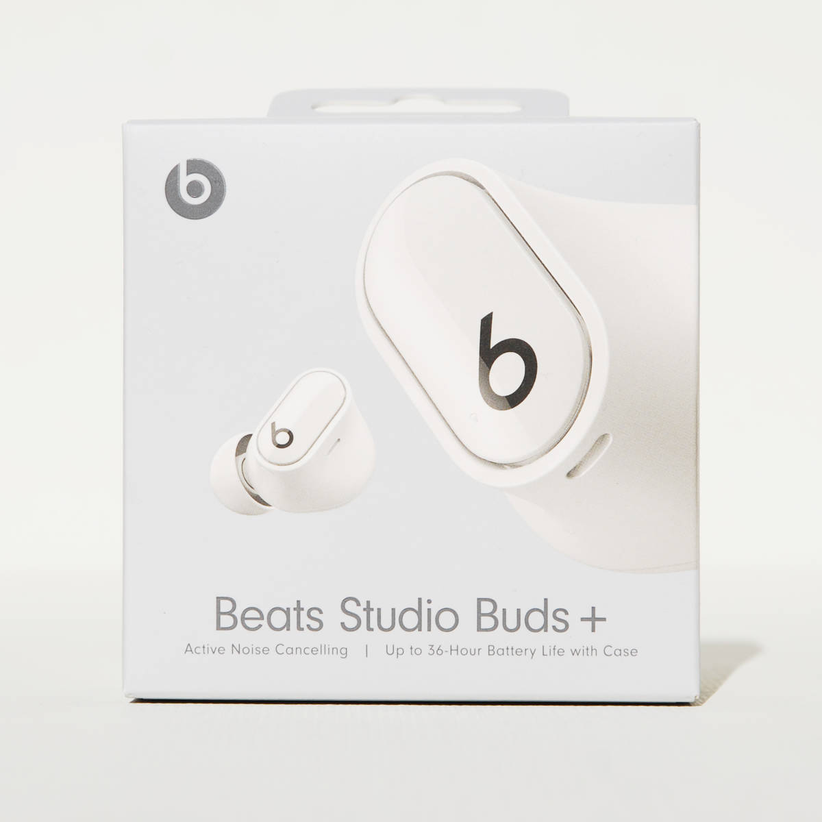Beats Studio Buds + ワイヤレスノイズキャンセリングイヤフォン — アイボリー MQLJ3PA/A