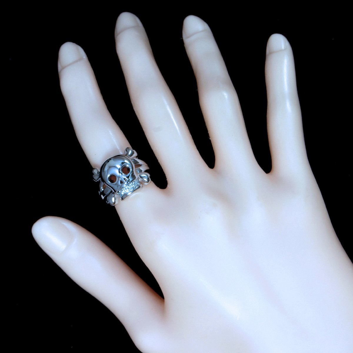 F3463【DIOR】ディオール スカル 天然上質ダイヤモンド 最高級18金WG無垢セレブリティリング サイズ50（10号） 重量11.1g 縦幅15.8mm_画像4