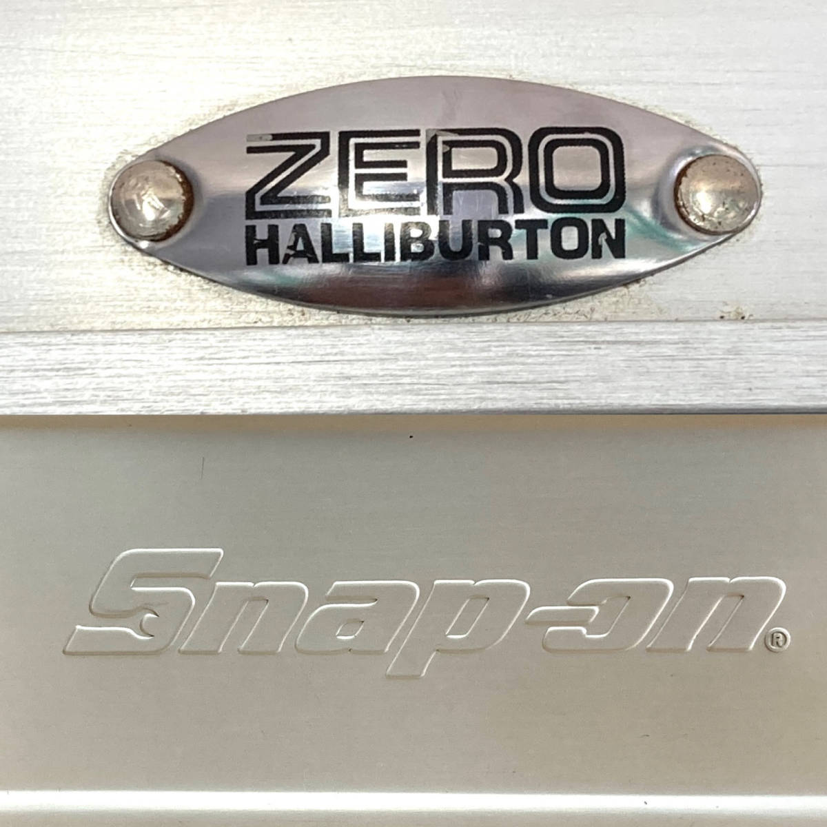 ▼Snap-on ZERO HALLIBURTON アルミケース コラボモデル アタッシュケース シルバーカラー ゼロハリバートン スナップオン_画像7