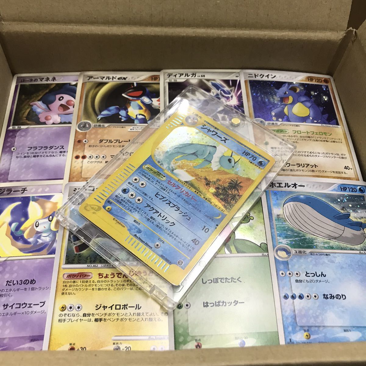 ポケモンカード　引退　1000枚以上 旧弾キラカード多数　まとめ売り　画像全て　シャワーズキラカードeカード_画像1