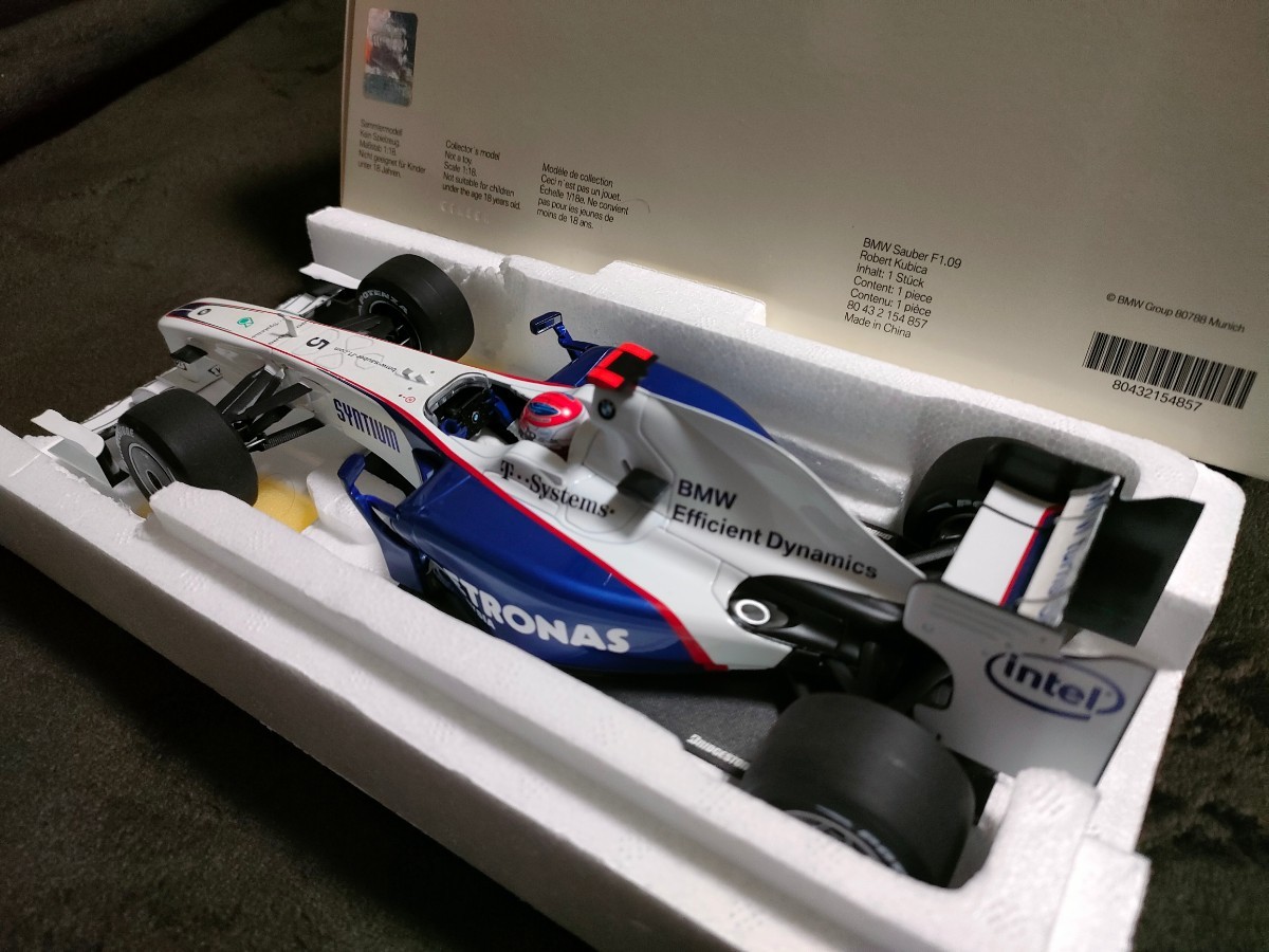 掲載写真撮影の為開封美新品1/18ミニチャンプBMWザウバーF1.09ロバート　クビサ2009＃5 BMW特注品限定生産品BMW Sauber Robert　Kubica_画像5