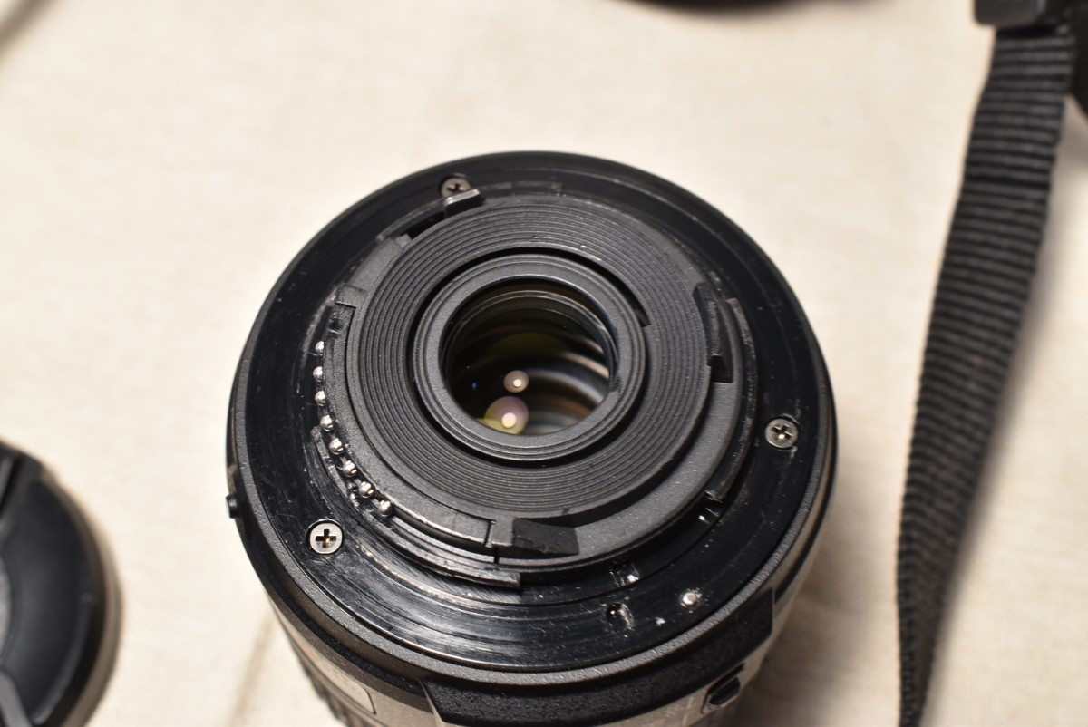 シャッター回数約3,300回 Nikon D3300 VRレンズキット AF-S DX NIKKOR 18-55mm f/3.5-5.6G VR II ニコン_画像8
