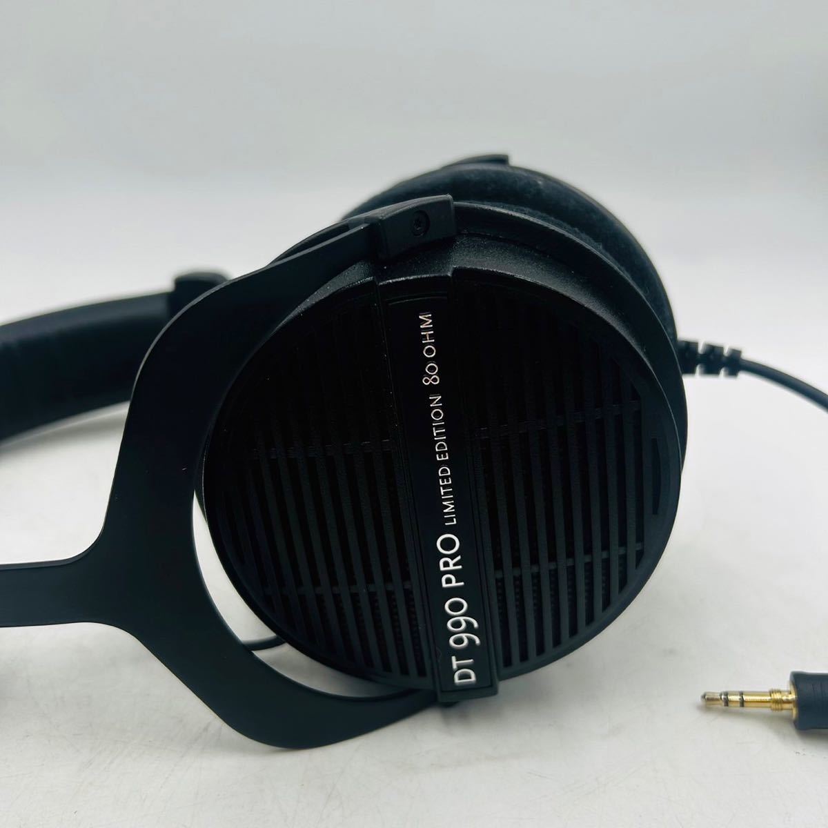 ★ beyerdynamic ベイヤーダイナミック DT 990 PRO LIMI TED EDITION 80 OHM ヘッドホン_画像2