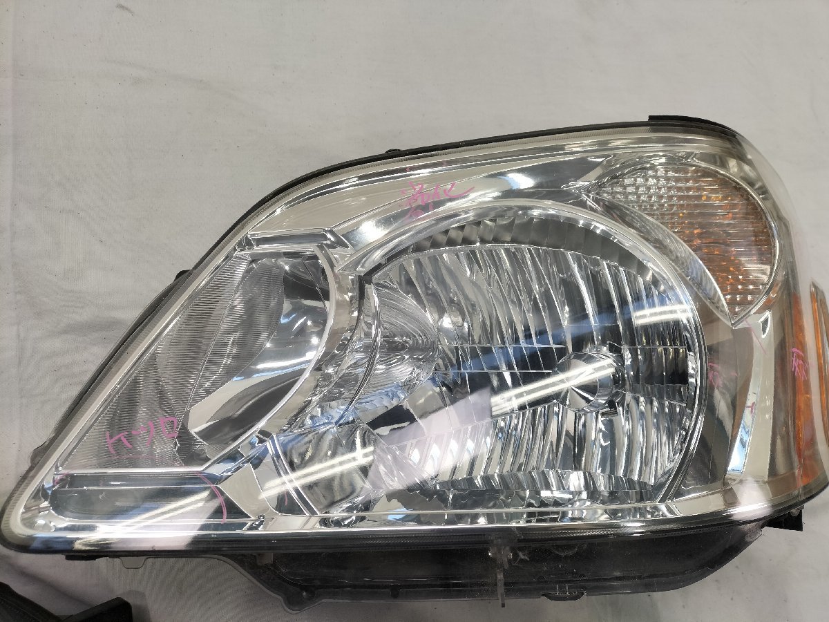 ★AZR60 トヨタ　ノア X　平成17年　後期　純正　左右set　HID レべ付　ヘッドライト ヘッドランプ　コイト:28-181★_画像4