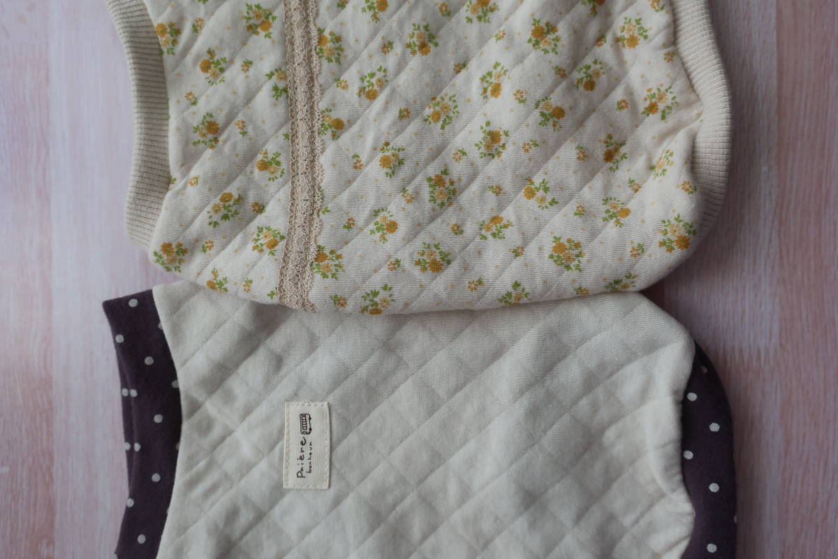 【SS・2枚セット】キルトニット　秋冬　花柄　オフホワイト　小型犬　犬服　ドッグウエア　dog 小型犬　ハンドメイド　_画像2