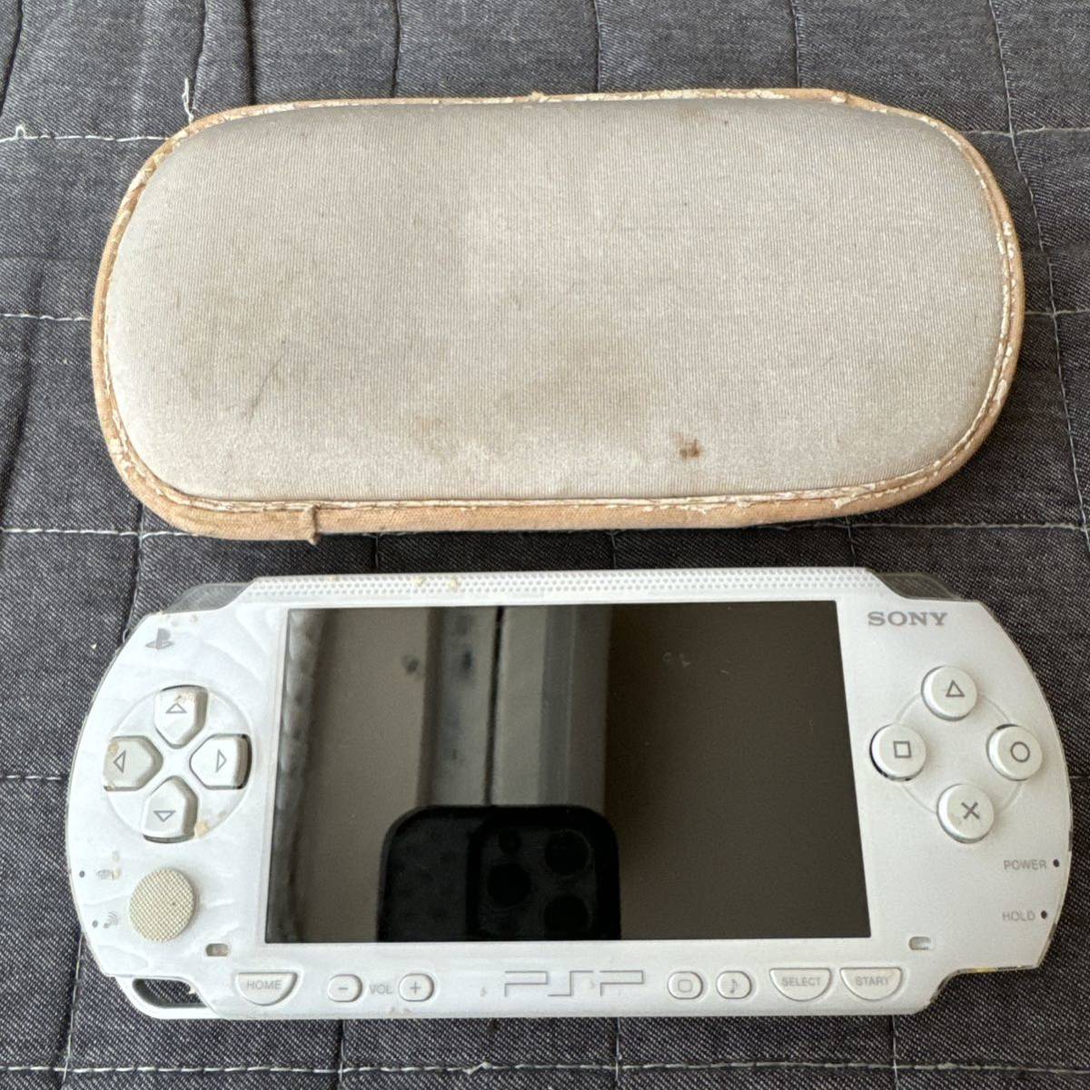 プレイステーションポータブル PSP-1000 セラミックホワイト 本体 ジャンク SONY ソニー PlayStation_画像2