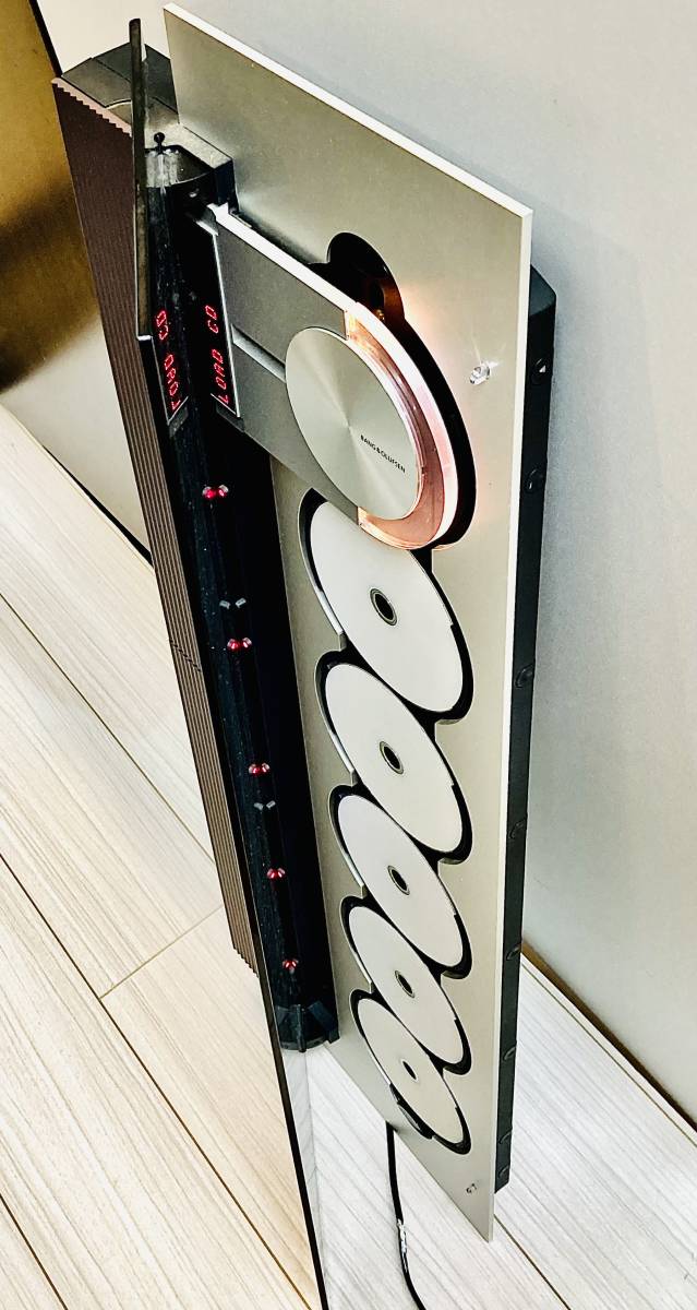 全国発送 Bang&Olufsen Beosound9000【6連奏CDチェンジャープレイヤー】バング&オルフセン B&O ベオサウンド Beolab ベオラブ_画像5