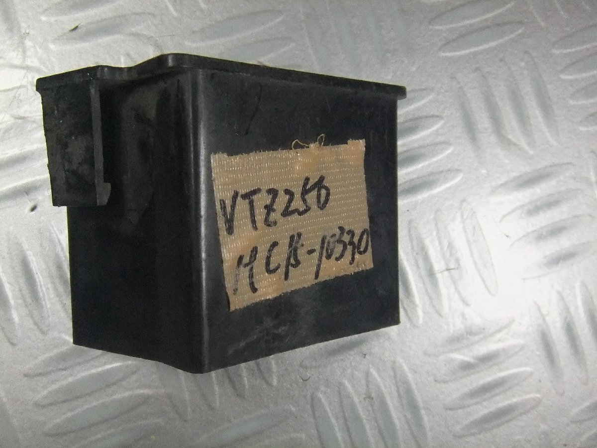 ★★ 工具ケース  ツールボックス  フタ ふた VTZ250 MC15の画像2