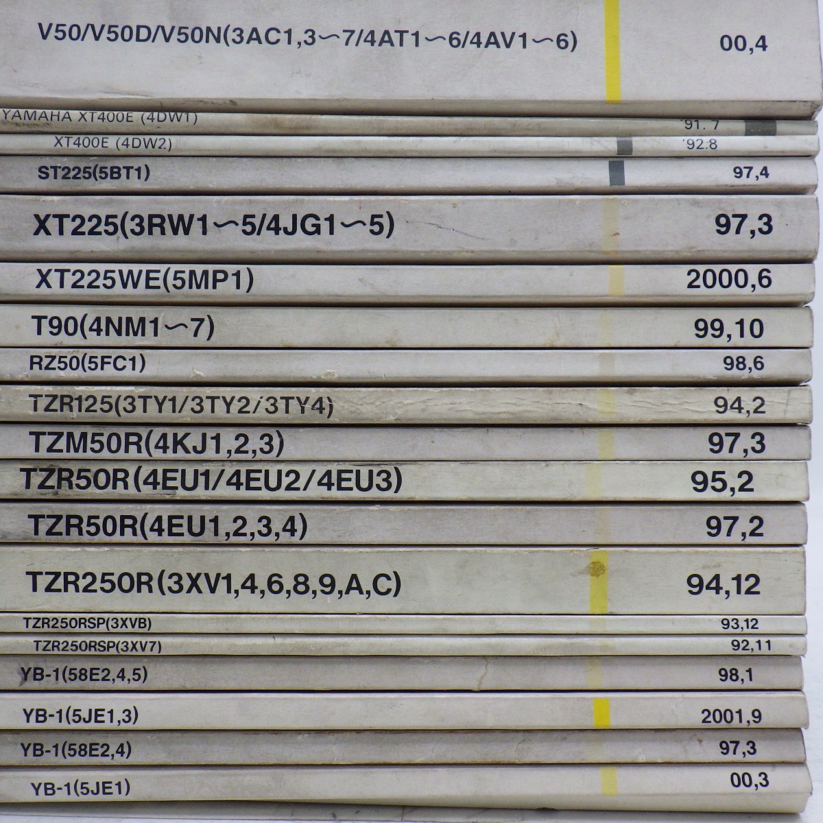 ヤマハ バイク パーツカタログ まとめて57冊セット/FZR400/XJR400R/RZ50/XV400/XVS400/TT250R/TW200/DT125R/TZR250R/XT225 他/YAMAHA 10_画像5