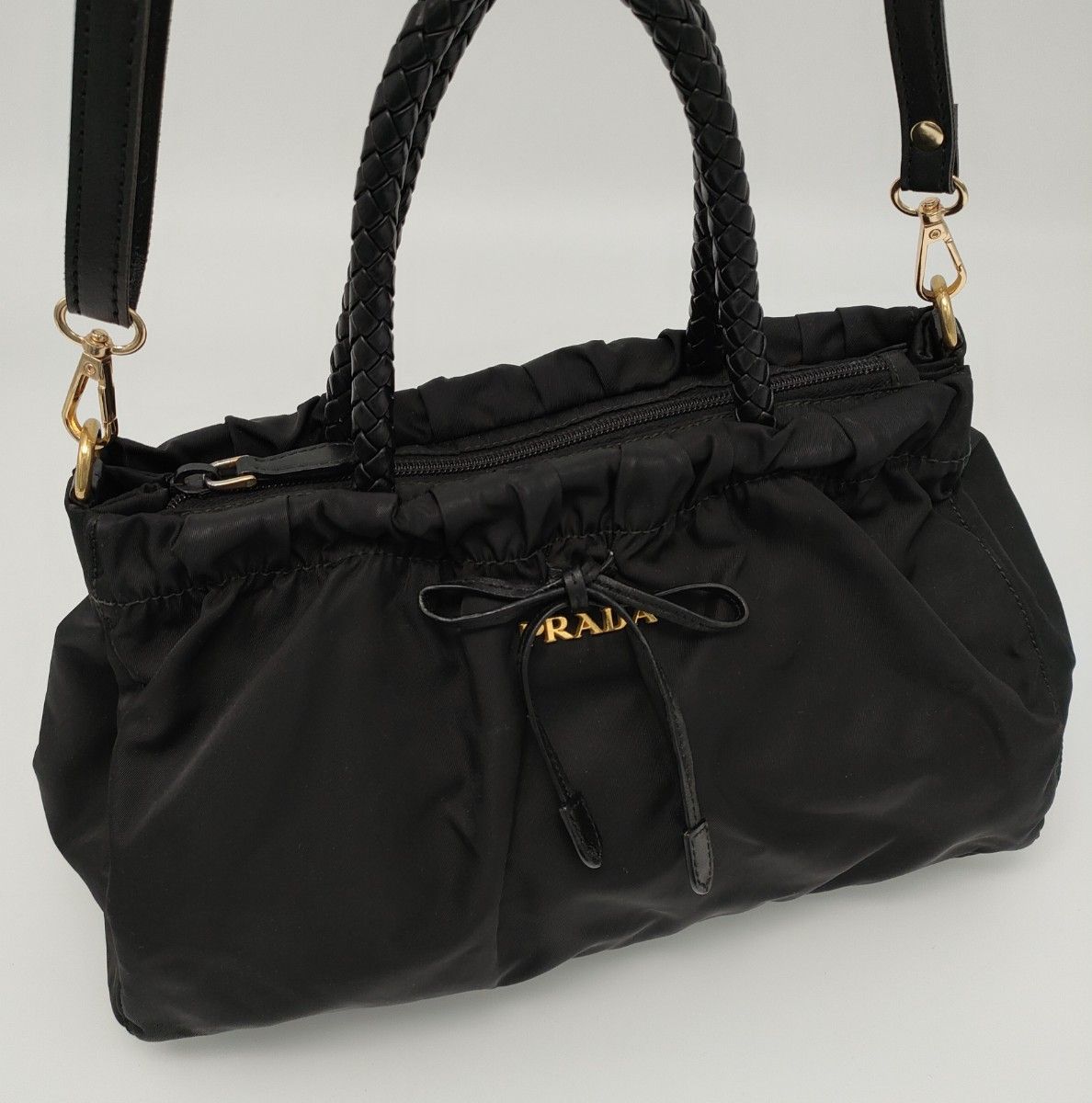 極美品 正規品》プラダ 2wayバッグ トートバッグ ショルダー 極美品 正規品》プラダ 2wayバッグ トートバッグ ショルダー