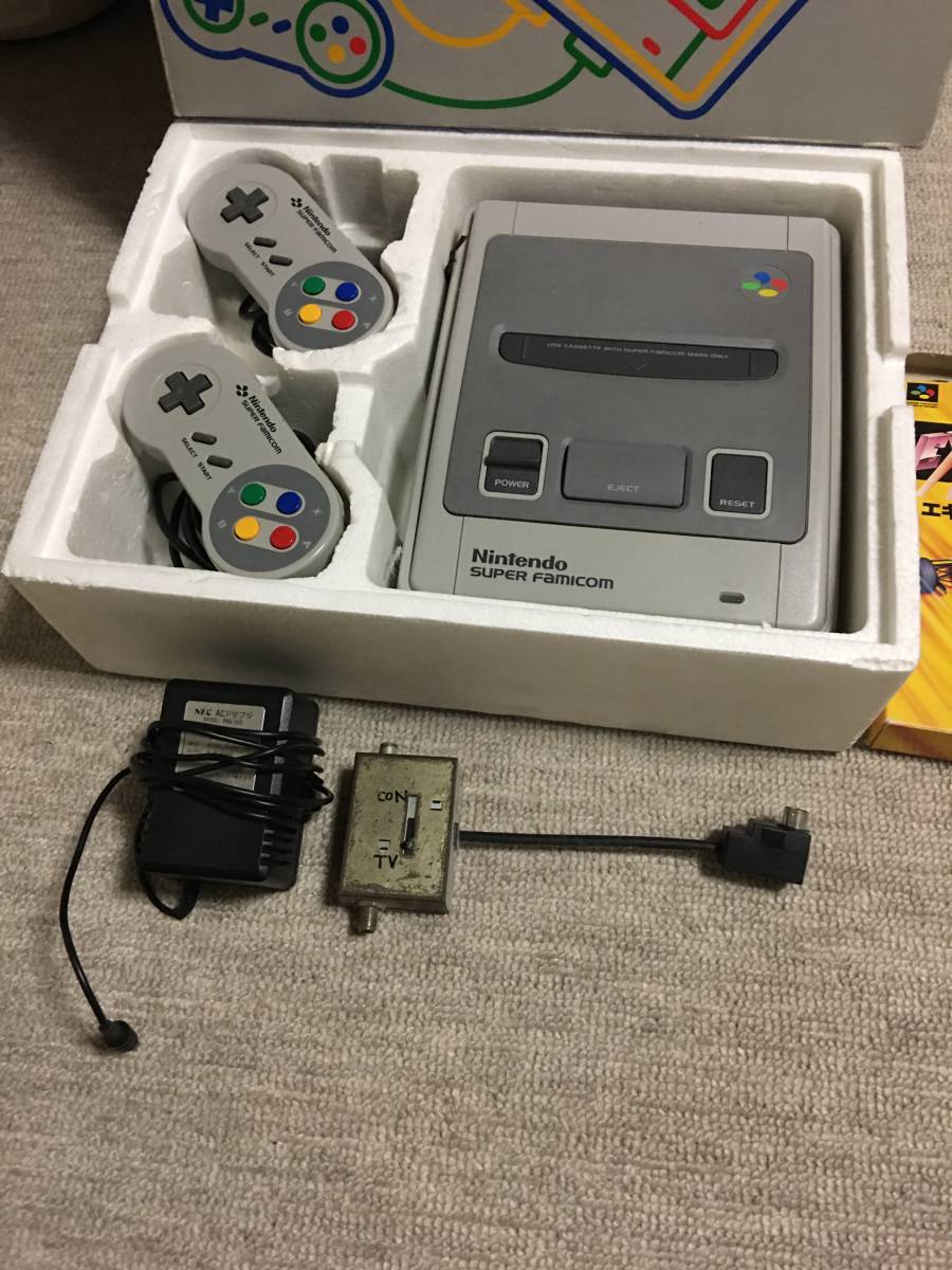 28000円 当時物 まとめて ファミコン・スーパーファミコン 28000円 当時物 まとめて ファミコン・スーパーファミコン