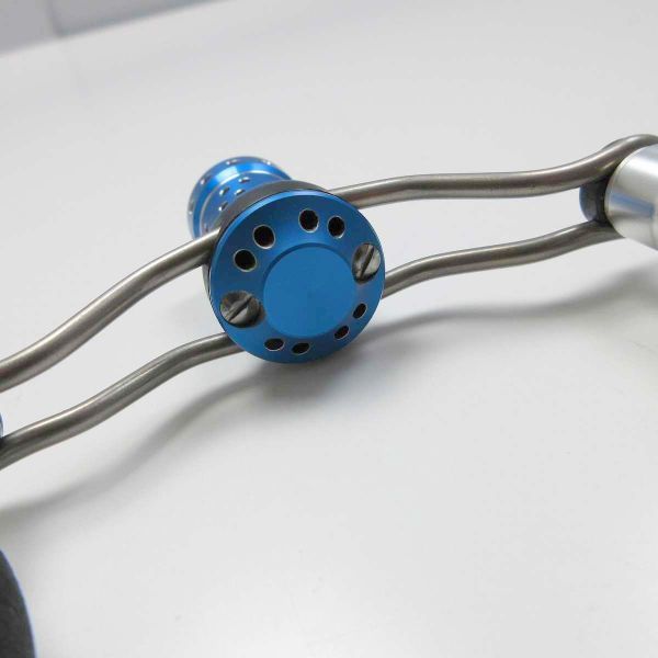 スタジオオーシャンマーク ダブルハンドル ノブ軸間80㎜ 2500RA/D AC20 ダイワ /管理AT0184/60 スタジオオーシャンマーク ダブルハンドル ノブ軸間80㎜ 2500RA/D AC20 ダイワ /管理AT0184/60