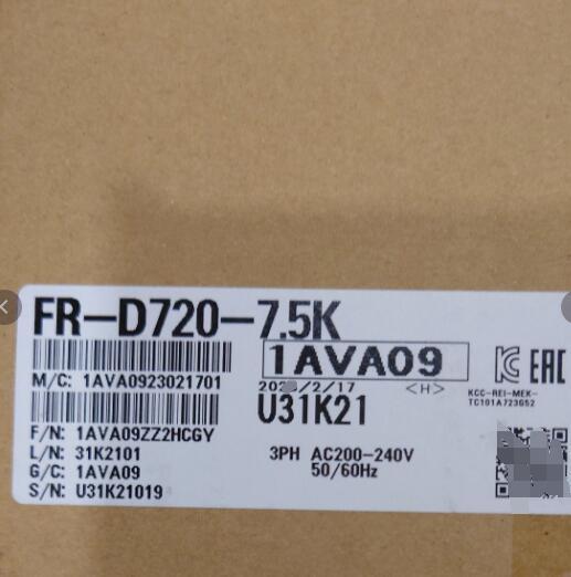新品・未使用 （MITSUBISHI 三菱電機）FR-D720-7.5K インバータ FREQOL-D700シリーズ 三相200V【６ヶ月保証】_画像1