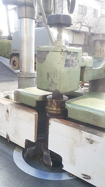 Yahoo!オークション - 庄田鉄工 面取機 SM-123 面取り盤 三相 Yahoo!オークション - 庄田鉄工 面取機 SM-123 面取り盤 三相