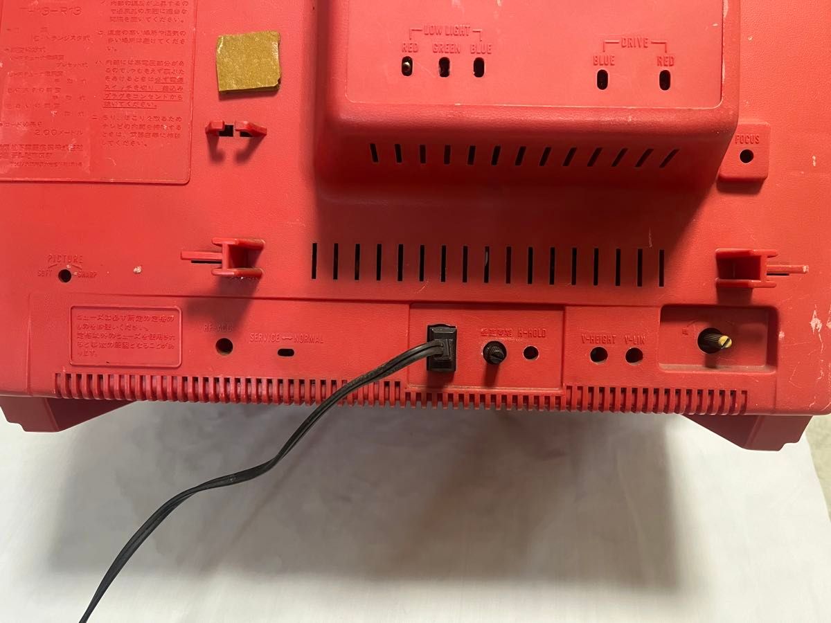 通電確認OK 昭和 レトロ テレビ ブラウン管 当時物 赤 通電確認OK 昭和 レトロ テレビ ブラウン管 当時物 赤