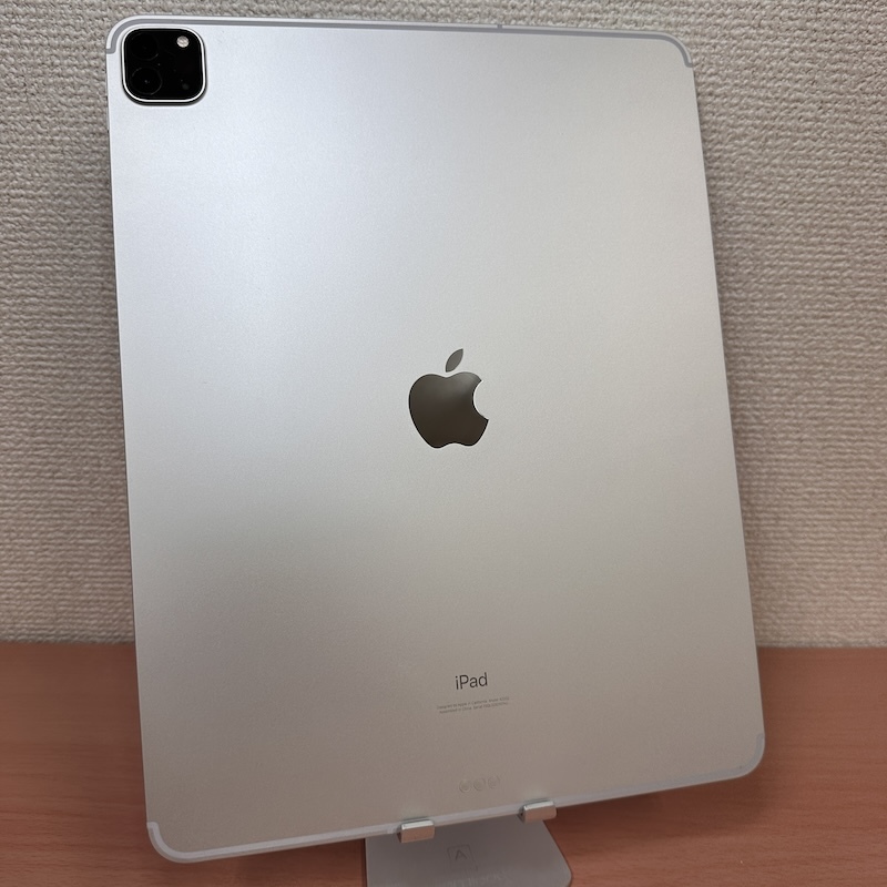 【新品同様品】iPad pro12.9インチ第4世代 2020年モデル　1TB シルバー　Wi-Fi＋Cellularモデル NXFA2J/A 即決あり！新品同様充電8回100％_画像4