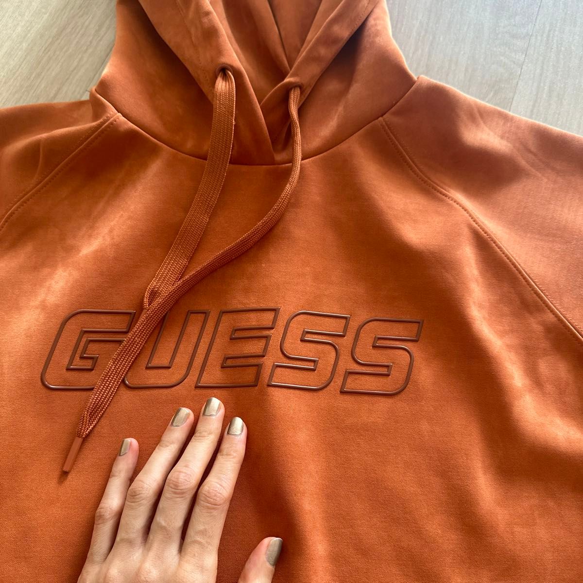 Guess  パーカー HOODIE