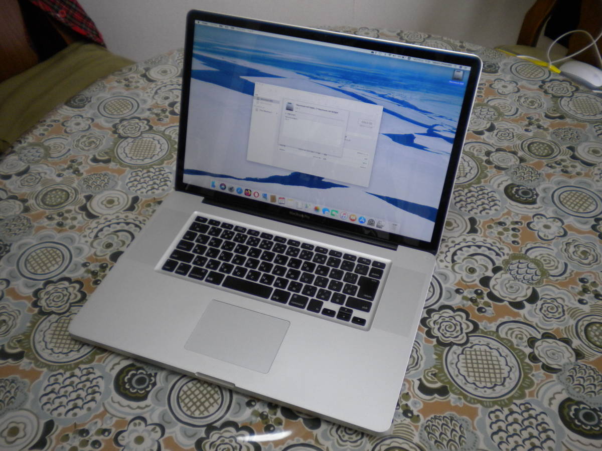Apple MacBook Pro (17-inch, Mid 2010) A1297 MC024J/A【難あり】_画像1