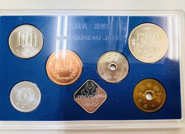 平成10年/1998年 FIFA ワールドカップ初出場記念 貨幣セット まとめて6個セットの画像2