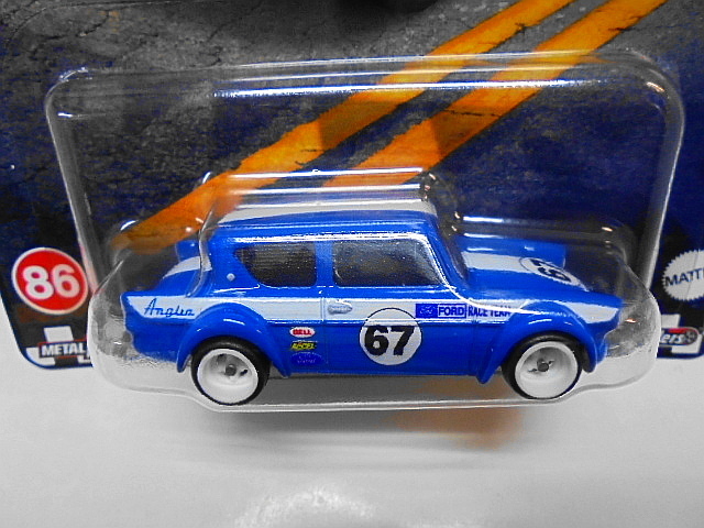 Hotwheels '67 フォード アングリア レーサー ホットウィール ミニカー 2台セット ブールバードの画像2