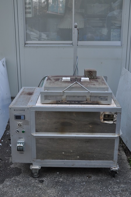 # limited company Kyushu ..# electric .( ceramic art / electric kiln )# on door type #KNE.05#3.200V#USED goods #