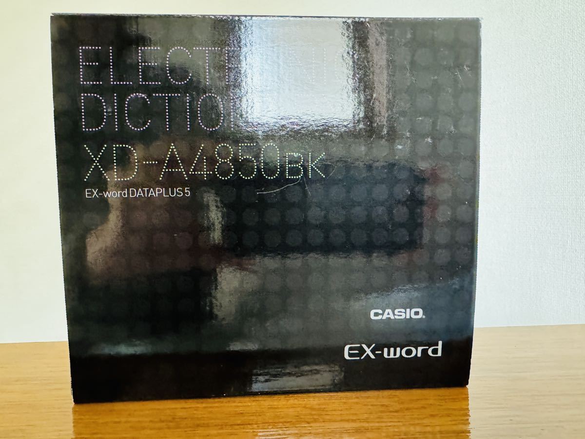 電子辞書 CASIO カシオ EX-word エクスワード DATAPLUS 5 XD-A4850BK ブラック　通電確認済み　カバー、タッチペン付き
