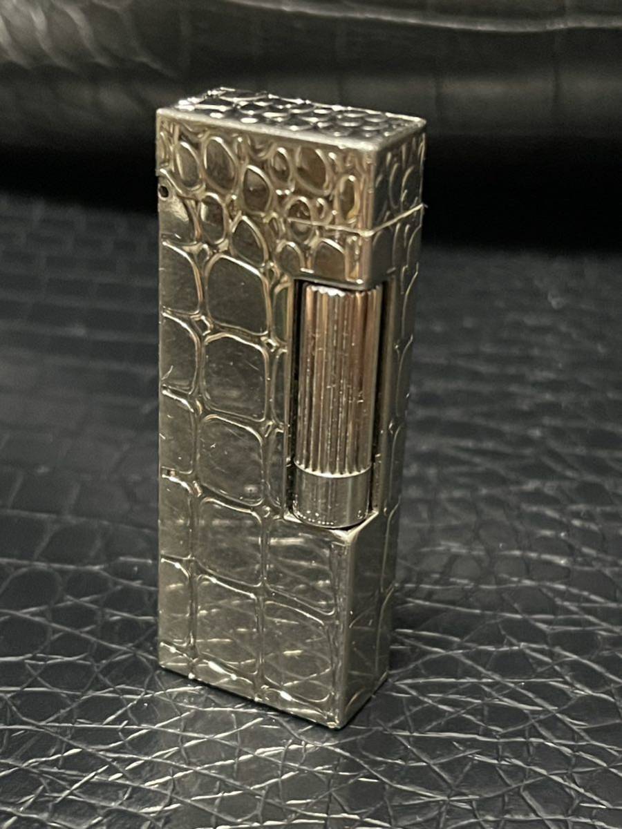  Dunhill dunhill ролик газовая зажигалка черный ko type вдавлено .. серебряный серебряный крокодил рисунок wani кожа .. кожа есть гетры кожа товары для курения курение . сигареты дым .