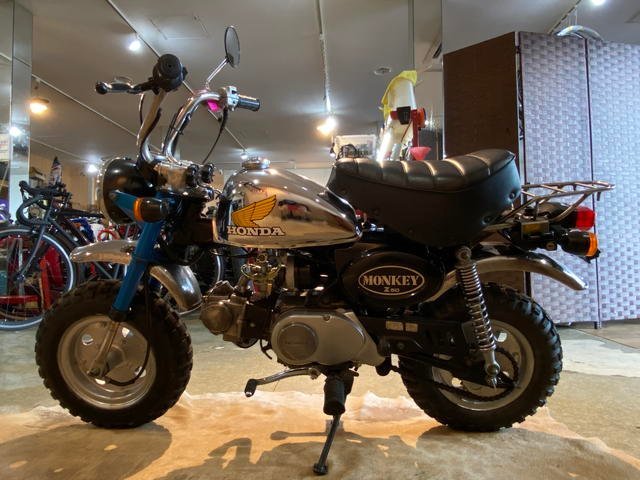 □HONDA MONKEY Z50J ホンダ モンキー 50改 50cc シルバー 6V エンジンMT4速 実動! 自賠R5.6 原付 原チャリ スクーター バイク 札幌発★_画像2