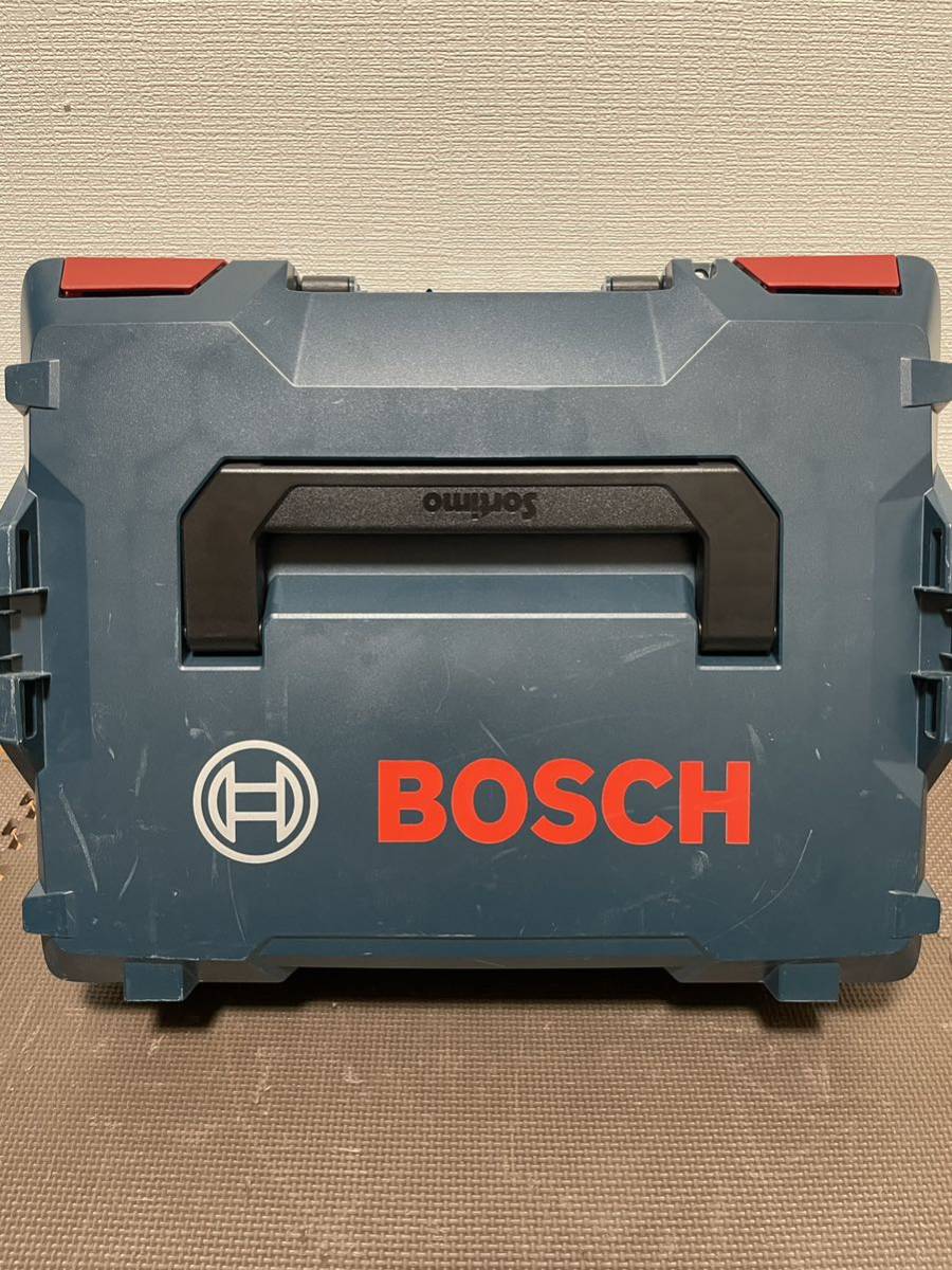 Bosch Professional(ボッシュ) 18V コードレスインパクトドライバー (3.0Ahバッテリー2個・充電器・キャリングケース付) GDR18V-200C3_画像2