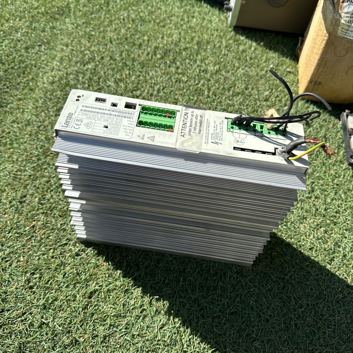 4A074 Lenze EVF8213-E インバータードライブ テスト済み保証 4A074 Lenze EVF8213-E インバータードライブ テスト済み保証