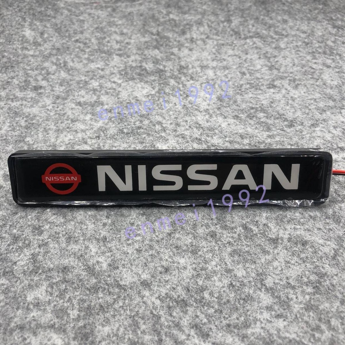 日産ニッサン NISSAN◎フロントグリル バッジ led ランプ 1個 エンブレム DIY バンパーグリルカバー 飾り防水防塵 車アクセサリー 12V_画像2