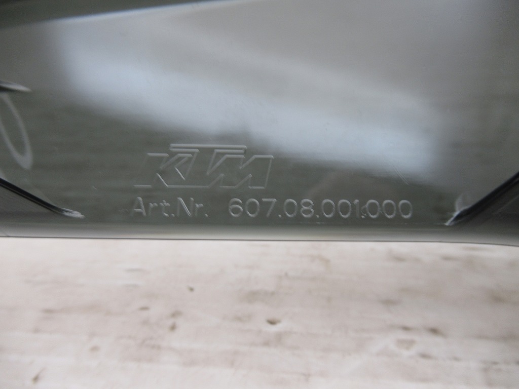 KTM　1290 ADVENTURE(アドベンチャー)　ヘッドライトマスク　純正　60708001000　新品_画像7