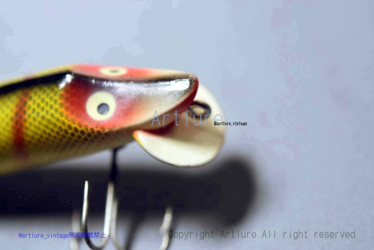 VINTAGE LURE HEDDON VANP SPOOK #9750 RARE PLASTIC RIP (A083 VINTAGE LURE HEDDON VANP SPOOK #9750 RARE PLASTIC RIP (A083
