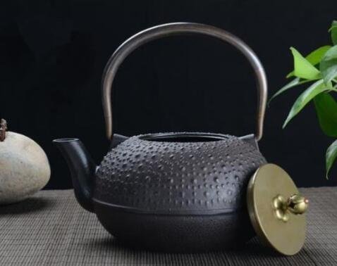 南部鉄器 老鉄瓶 提梁壺★新品 茶道具 銅製蓋 銅製取っ手 対応 鉄やかん 鉄分補給 鉄びん★1.8L_画像4