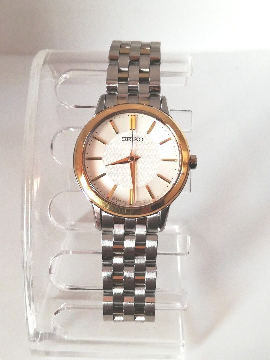 電池新品 美品 年差10秒】SEIKO セイコー エクセリーヌ 白蝶貝 電池新品 美品 年差10秒】SEIKO セイコー エクセリーヌ 白蝶貝