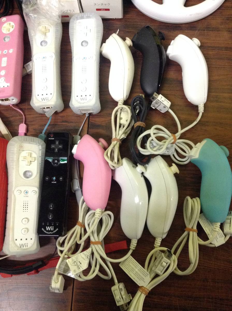 Nintendo Wii WiiU 3consoles 22controllers tested working 任天堂 Wii WiiU 本体3台 コントローラ22台 動作確認済 D30_画像10