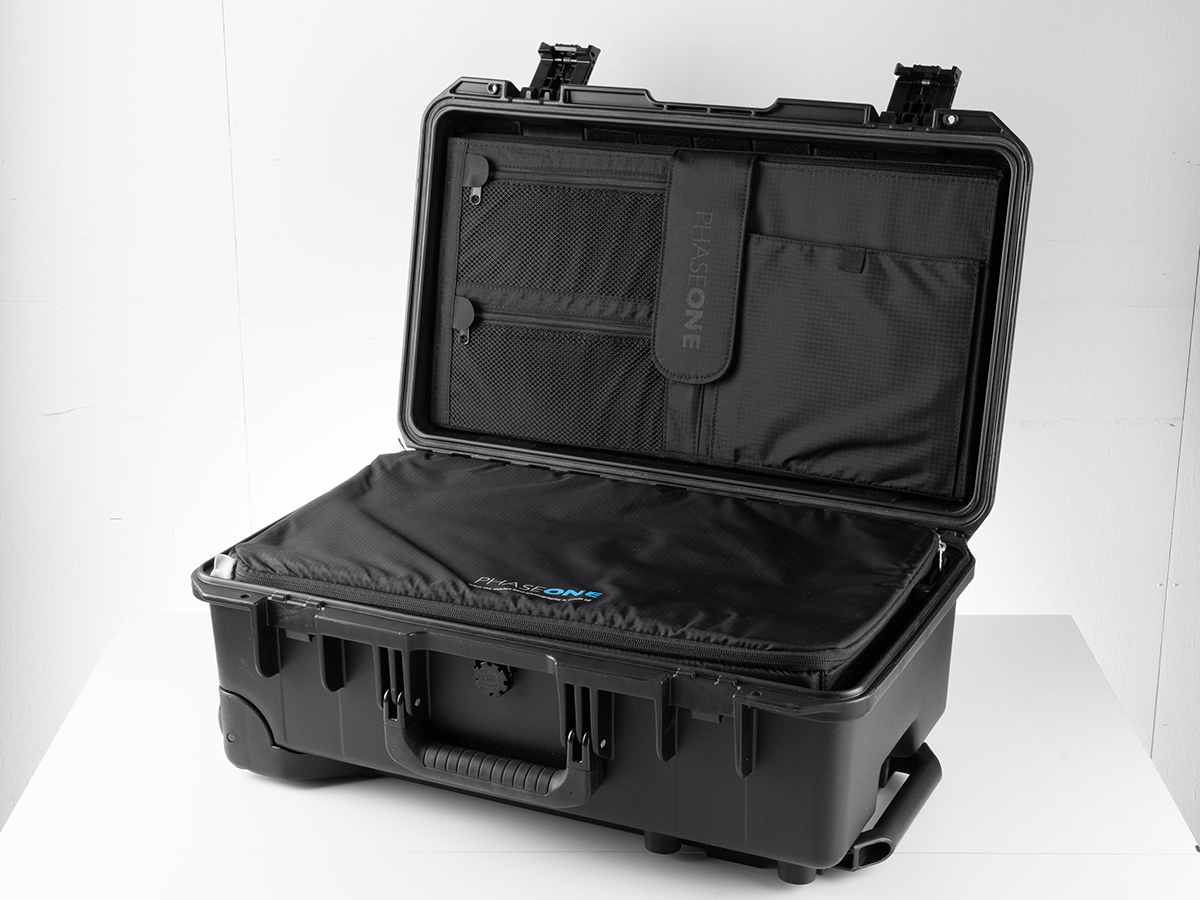 特別仕様】 PELICAN製 IM2500 Storm Carry-On Case PHASE ONE 特別仕様】 PELICAN製 IM2500 Storm Carry-On Case PHASE ONE