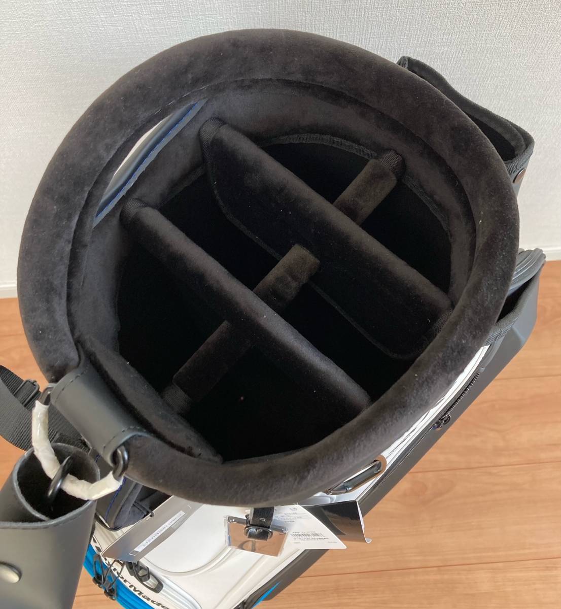 新品 TaylorMade/テーラーメイド SIM2 グローバルツアー 新品 TaylorMade/テーラーメイド SIM2 グローバルツアー