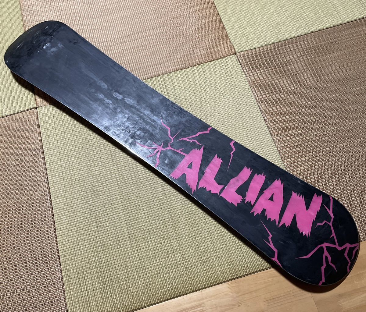 佐川スキー・スノーボードバッグ便発送　中古キズあり　 ALLIAN DEATHSERIES156　アライアン　デスシリーズ156　04-05モデル_画像3