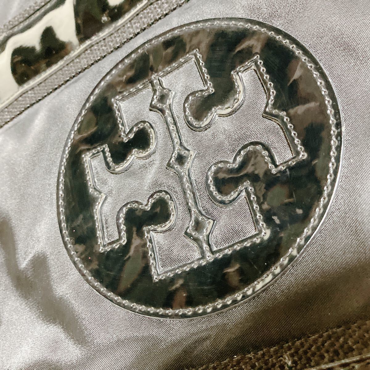 1円〜 美品 A4可 TORYBURCH トリーバーチ メンズ レディース ビジネス トートバッグ ハンドバッグ 肩掛け ナイロン エナメル ブラック 黒 _画像7