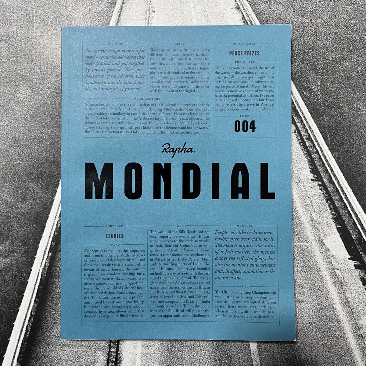 Rapha Mondial Magazine - ISSUE 004