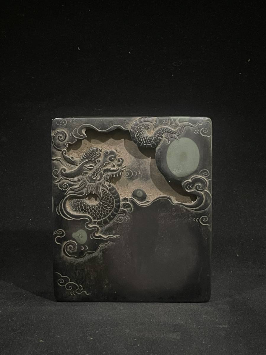 珍品旧蔵*中国四大名硯の一 端硯 飛龍戯珠紋 文房具 古董 中國 珍品旧蔵*中国四大名硯の一 端硯 飛龍戯珠紋 文房具 古董 中國