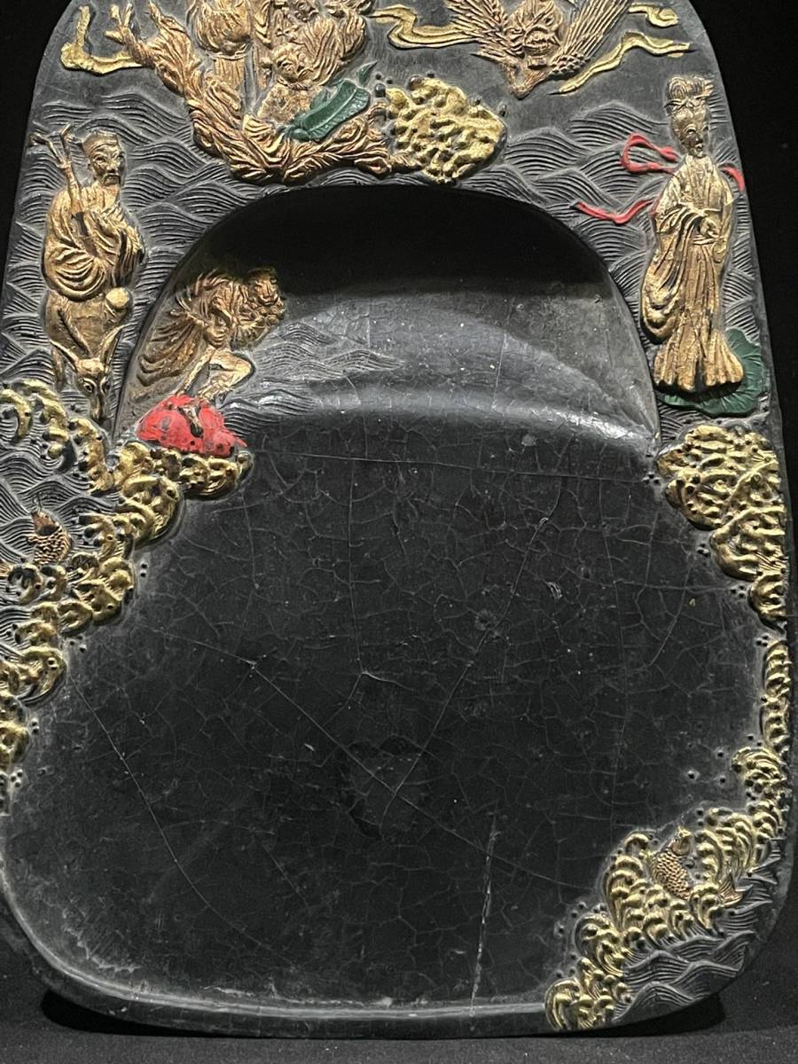 珍品旧蔵*中国四大名硯の一 歙硯 海を渡る八仙と墨硯の置物 人物 珍品旧蔵*中国四大名硯の一 歙硯 海を渡る八仙と墨硯の置物 人物