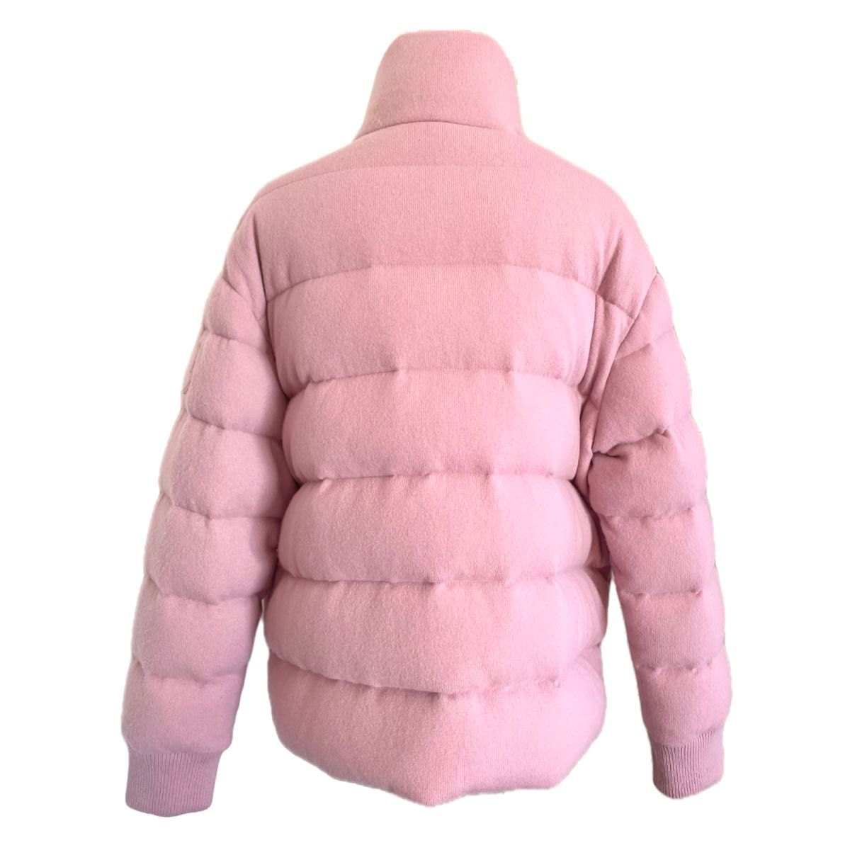 新品・未使用】モンクレール カシミヤ混ショートダウン CAYEUX 新品・未使用】モンクレール カシミヤ混ショートダウン CAYEUX