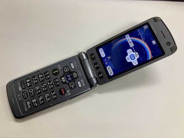 AF567 docomo F-09B ダークシルバー ジャンク_画像1